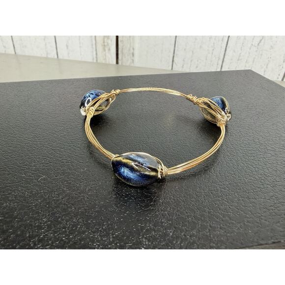Chunky Seashell Bracelet Gold Tone Wire Wrapped Bangle Blue Shell Boho - Picture 2 of 4